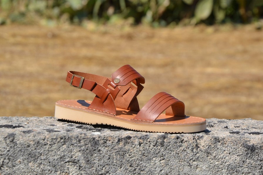 Product Fracap | D174 Brown Sandals